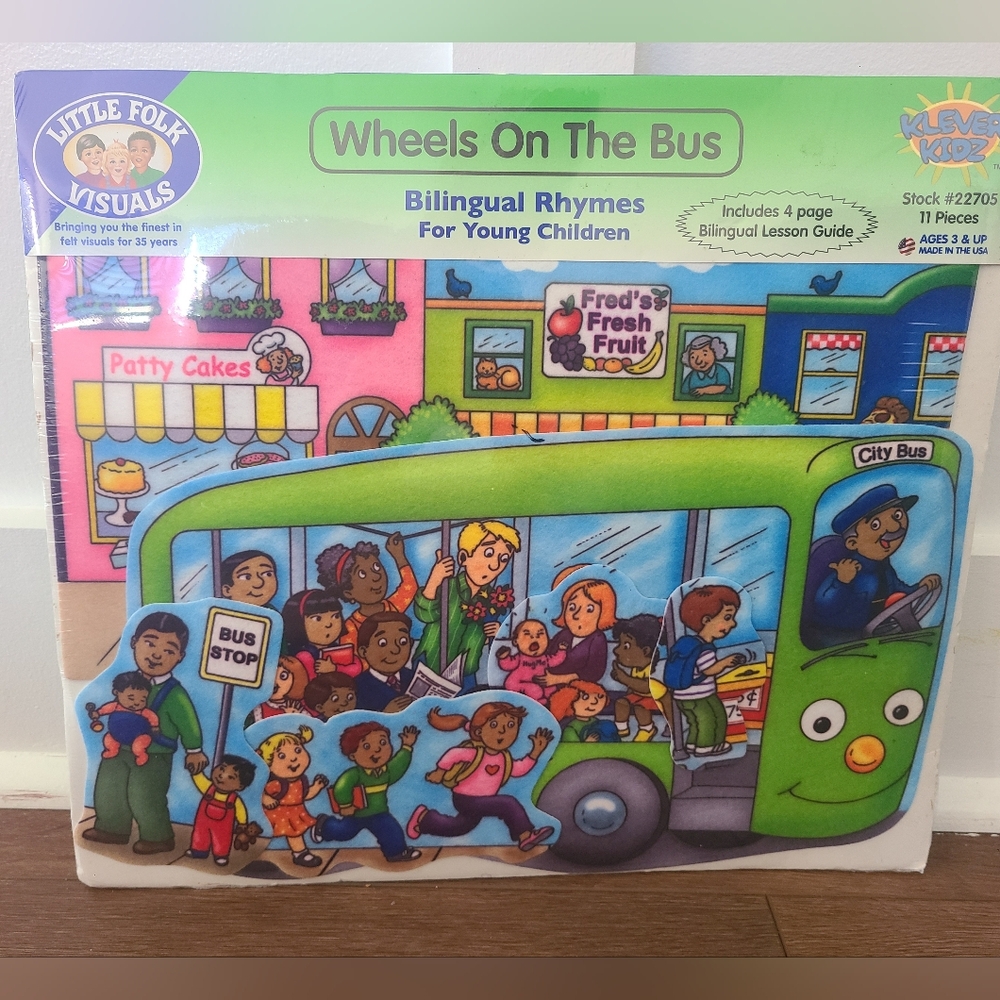 NEW Little Folk Visuals Wheels On The Bus Bilingual Rhymes SKU: 22705